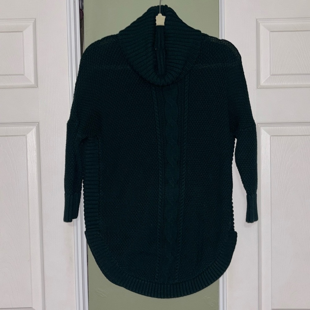 Express Women’s Cowl Neck Sweater, Great Condition! Size Small